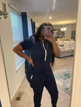 Load image into Gallery viewer, Medilove Signature Top